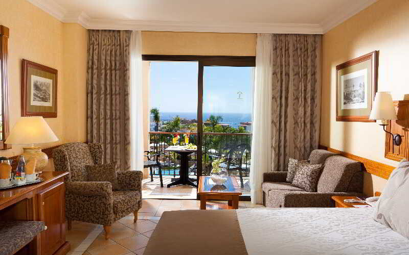 GF Gran Costa Adeje photo 7