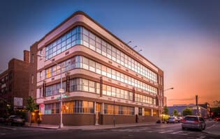 Pointe Plaza Brooklyn Hotel 