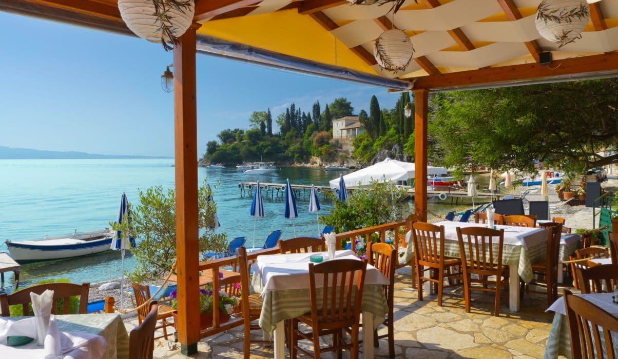 Scenic dining