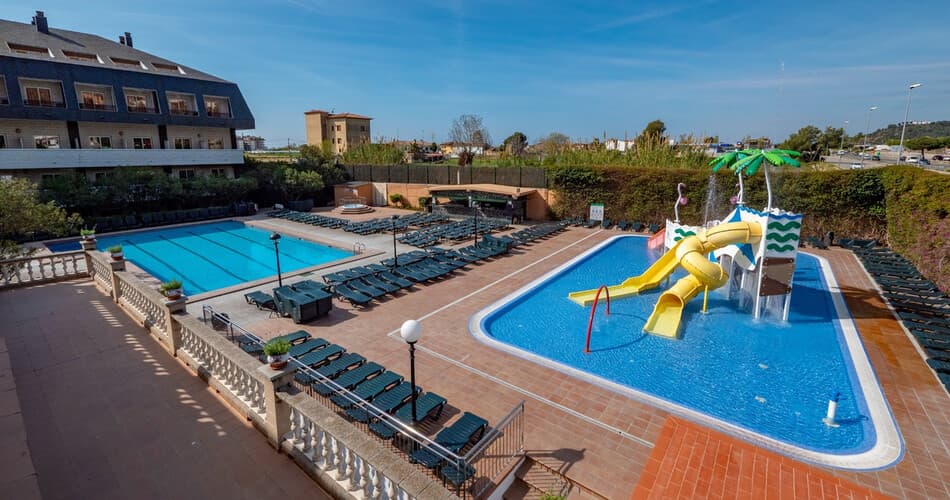 Santa Susanna Resort