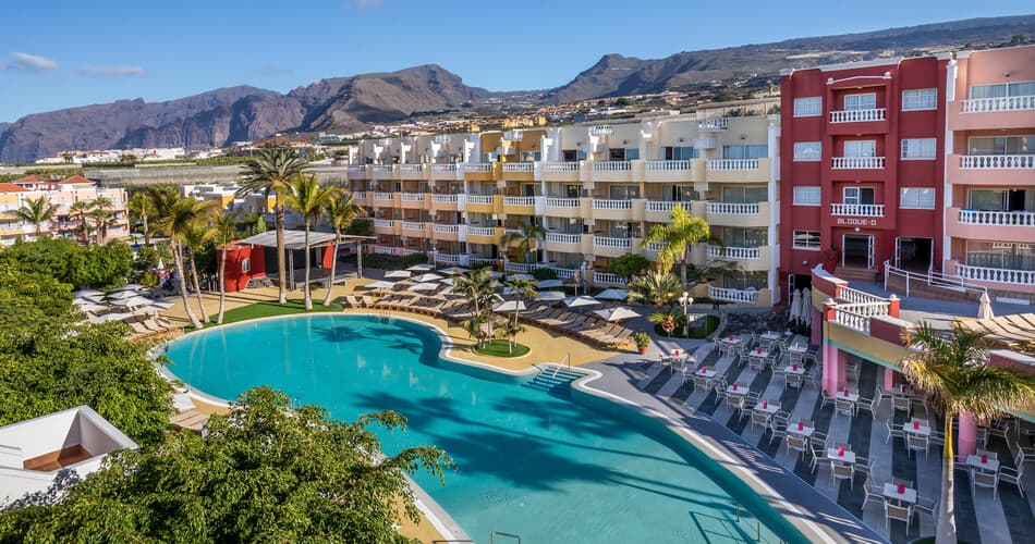 Servatur Isora Suites