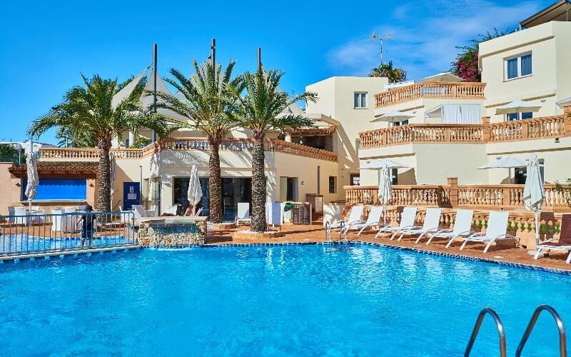 Azul Playa Apartments